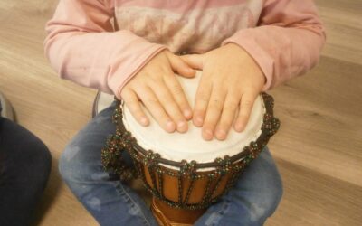 Trommeln wir zusammen, trommeln wir ein Lied…